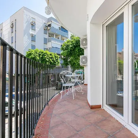 Central Torremolinos Apartment Apartment *
