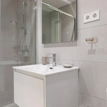 Central Torremolinos Apartment Apartment *